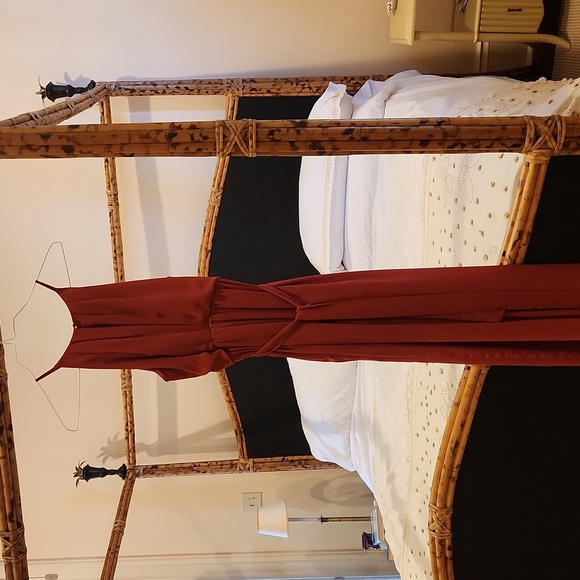 🏈Palazzo pantsuit by Lush in great condition! Halter style top, wide leg bottom - Picture 4 of 9